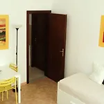 Beeclaire Apartament