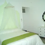 Beeclaire Apartament